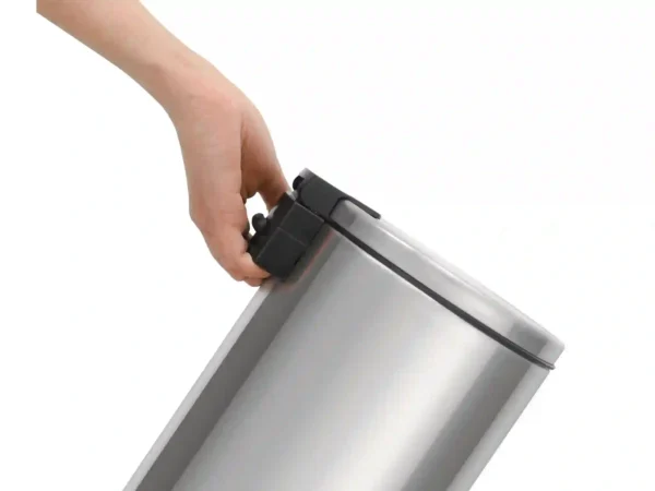 lixeira-pedal-tramontina-loop--aco-inox-polido-balde-interno-20-l